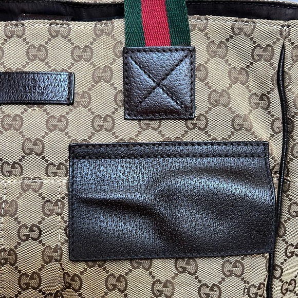 A202 - ๐ฏ% authentic Gucci shoulder bag - Picture 10 of 16